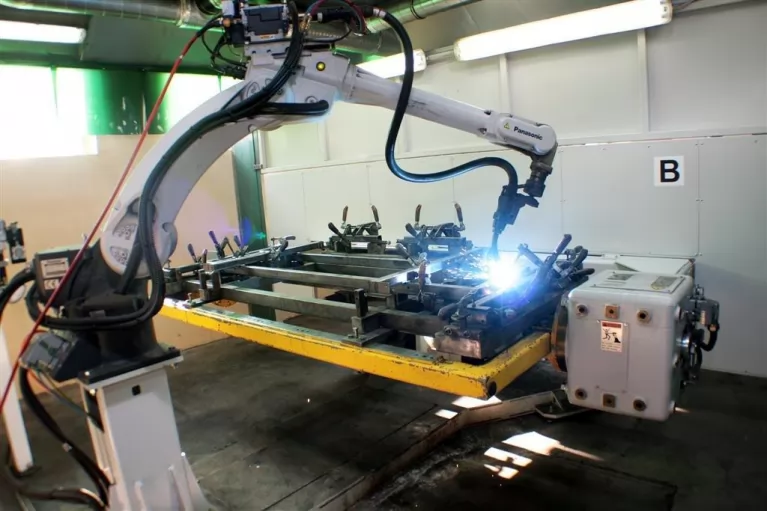 Nowy robot spawalniczy