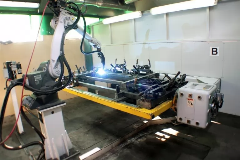 Nowy robot spawalniczy